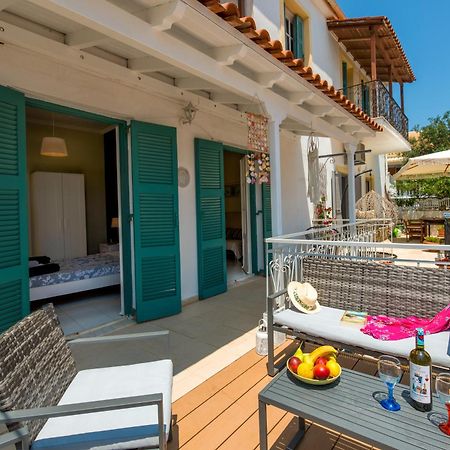 Апартаменты Paola'S Full Sea View House Гайос Экстерьер фото