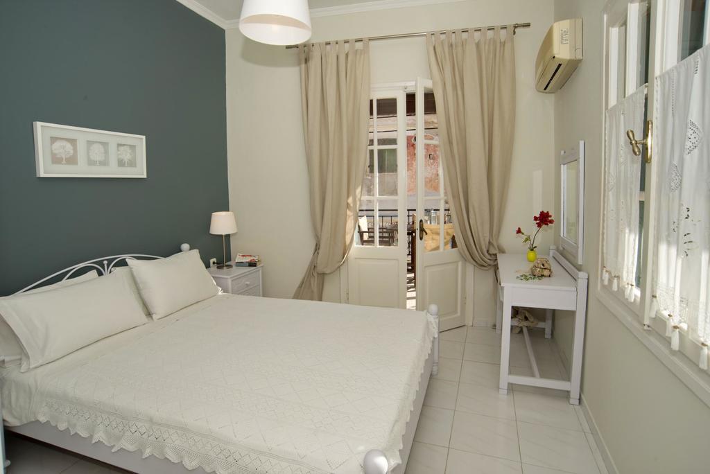 Апартаменты Paola'S Full Sea View House Гайос Экстерьер фото
